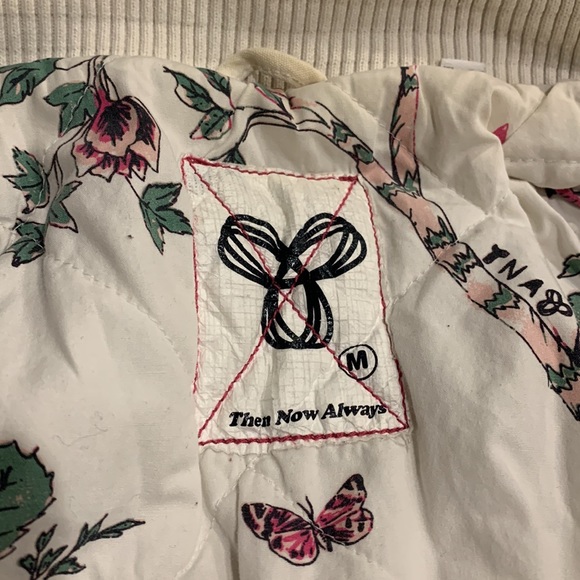 Aritzia / TNA Vintage White Maverick Bomber Jacket/Coat Size M - Picture 6 of 12